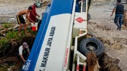 Video Sopir Viral, Mobil Tangki Terperosok Dugaan Jaringan Solar Subsidi Ilegal PT. Makmur Jaya Abadi Terkuak